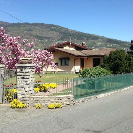 Casa Di Tia Apartamento Aosta Exterior foto