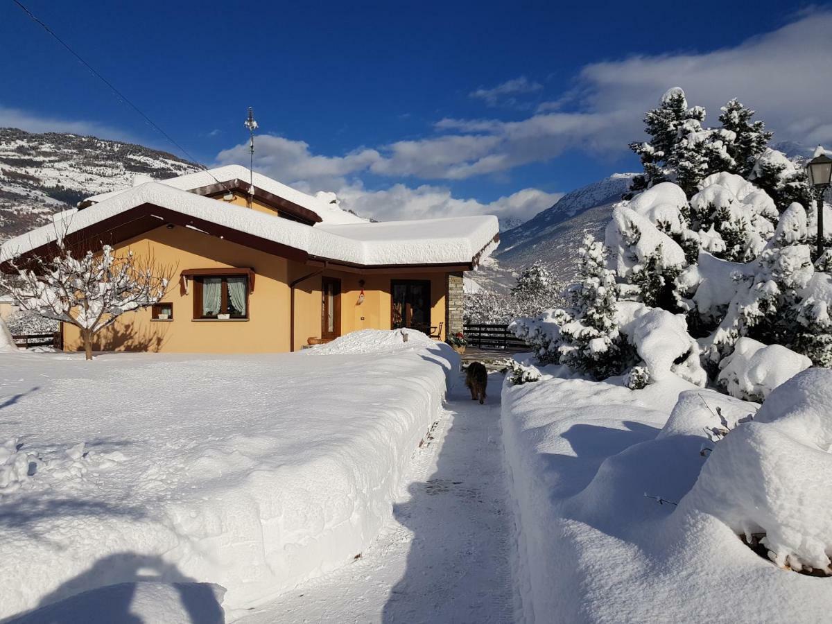 Casa Di Tia Apartamento Aosta Exterior foto