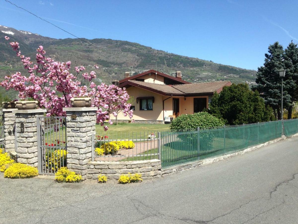 Casa Di Tia Apartamento Aosta Exterior foto