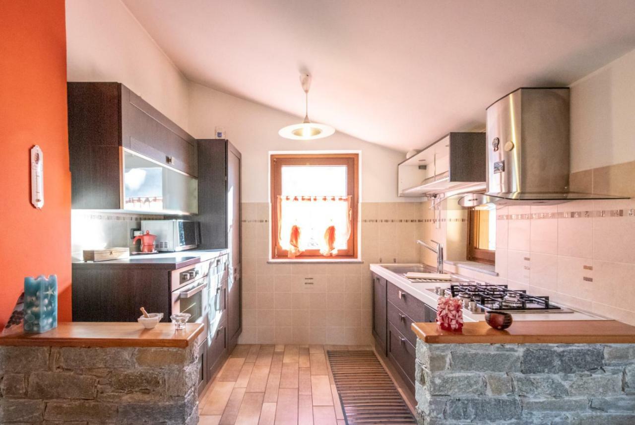Casa Di Tia Apartamento Aosta Exterior foto
